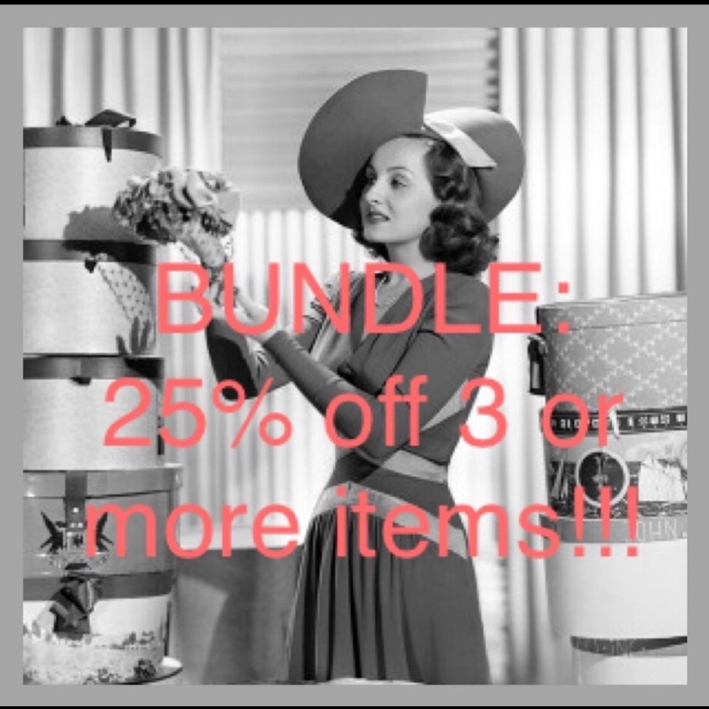 WILA Thin Open Loop Gold Earrings LAST ONE - Picture 4 of 4